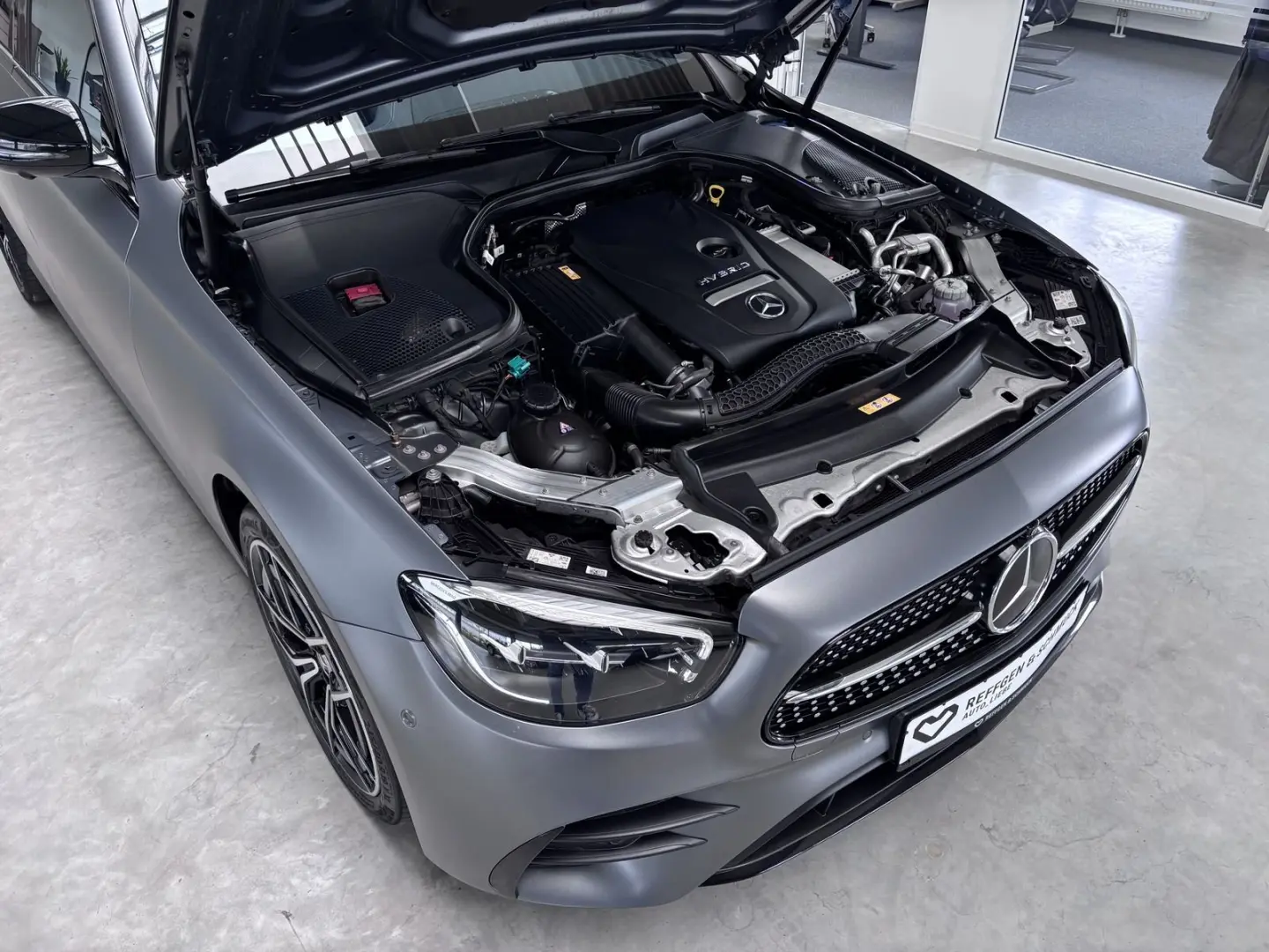 E 300 4M AMG MBUX+NAVI+LED+PANO+BURMEST+WIDE+1HD