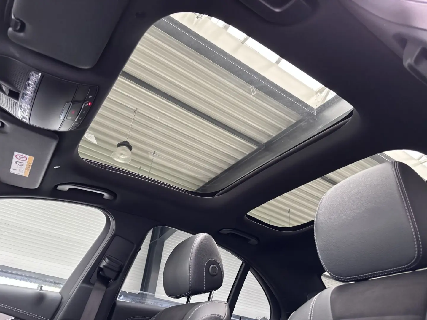 E 300 4M AMG MBUX+NAVI+LED+PANO+BURMEST+WIDE+1HD