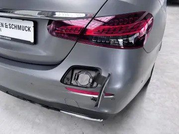 E 300 4M AMG MBUX+NAVI+LED+PANO+BURMEST+WIDE+1HD