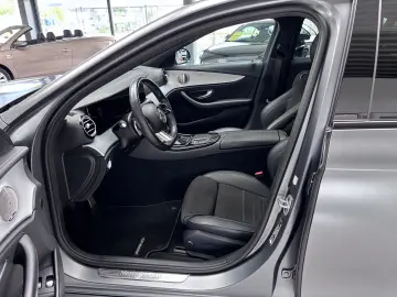 E 300 4M AMG MBUX+NAVI+LED+PANO+BURMEST+WIDE+1HD