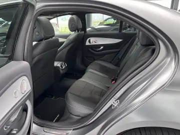 E 300 4M AMG MBUX+NAVI+LED+PANO+BURMEST+WIDE+1HD