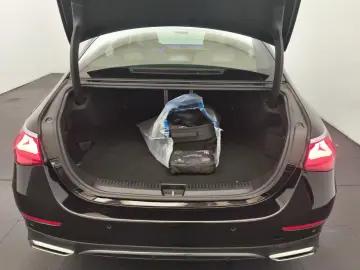 E 300 e 4M AMG Airmatic Massage Pano Superscreen
