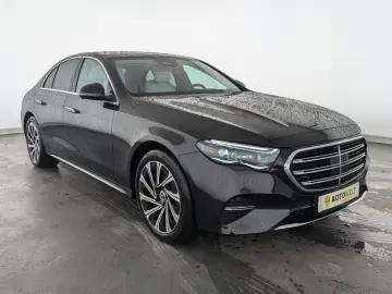 E 300 e Exclusive Premium 4Matic LEDER+PANO+NAVI