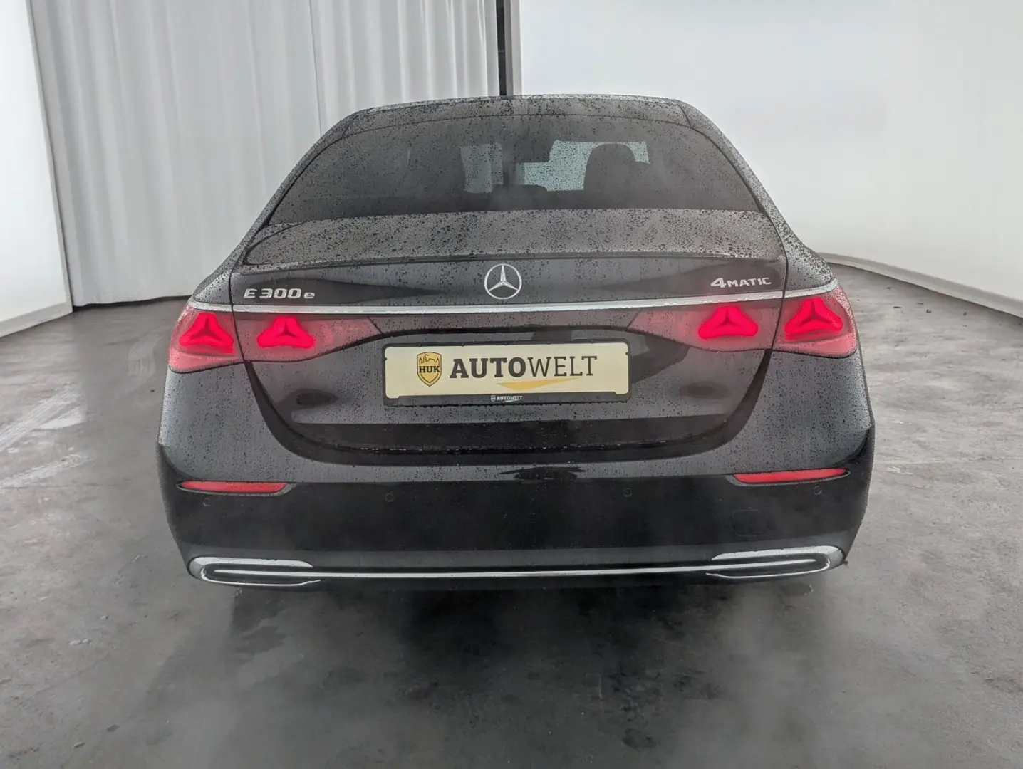 E 300 e Exclusive Premium 4Matic LEDER+PANO+NAVI