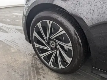 E 300 e Exclusive Premium 4Matic LEDER+PANO+NAVI
