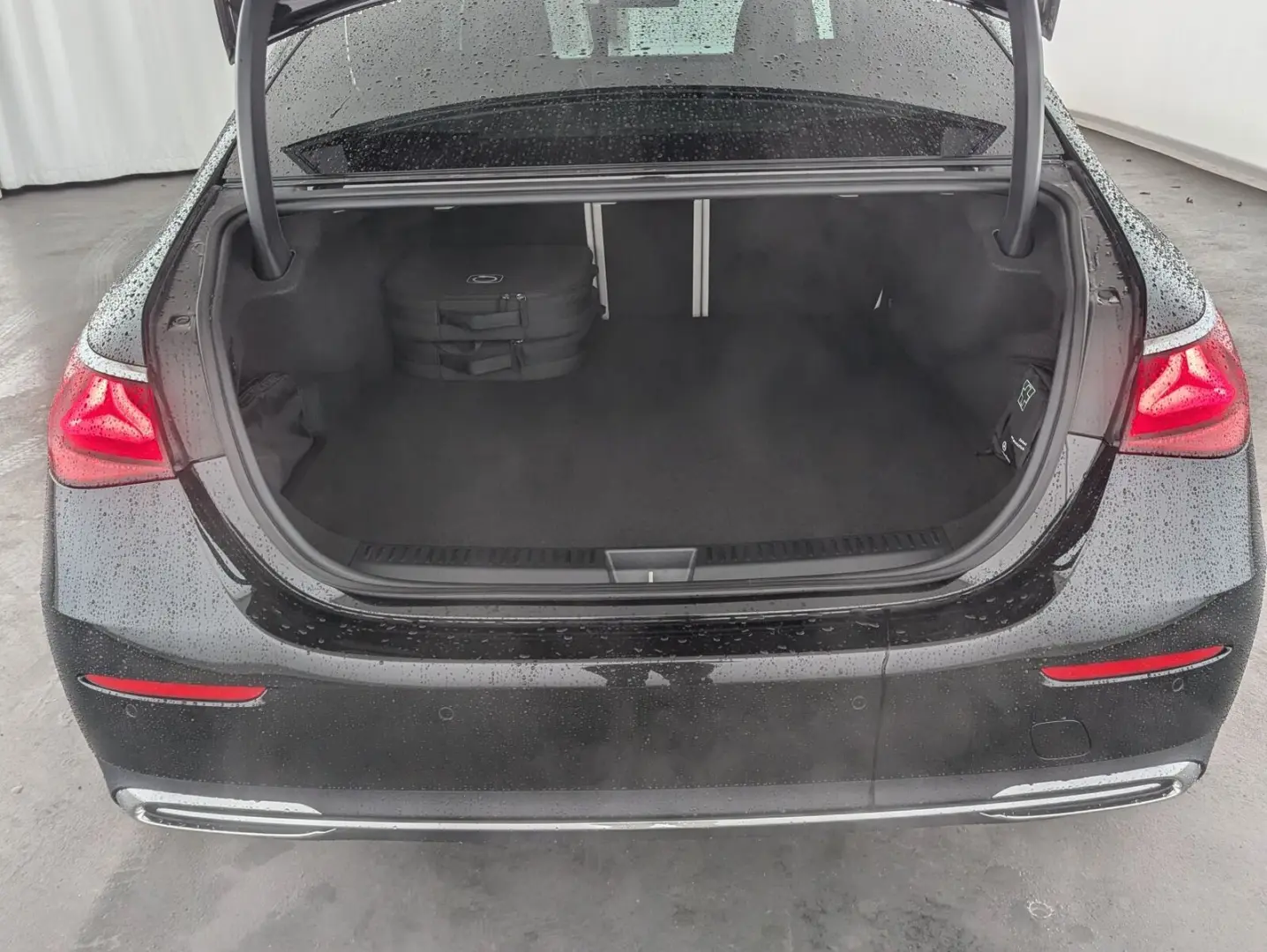E 300 e Exclusive Premium 4Matic LEDER+PANO+NAVI