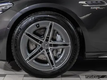 Mercedes-AMG E 53 4M+ DIG.LIGHT /Pano /DISTRONIC