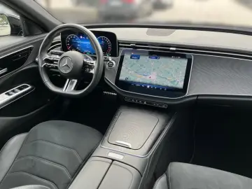 E 300 e AMG*Night*PANO*DC-Laden*DISTRONIC*KeyGo*