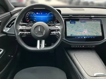 E 300 e AMG*Night*PANO*DC-Laden*DISTRONIC*KeyGo*