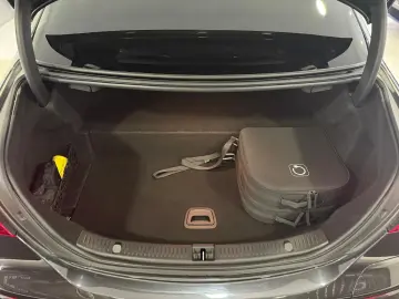 E 300 e AMG-Line Night-Edition*KAM*STHZ*WIDE*DAB
