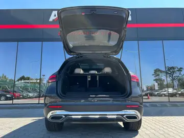 Mercedes-Benz GLC 300 e 4MATIC 2023