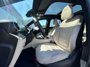 Mercedes-Benz GLC 300 e 4MATIC 2023