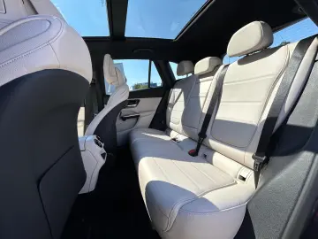 Mercedes-Benz GLC 300 e 4MATIC 2023