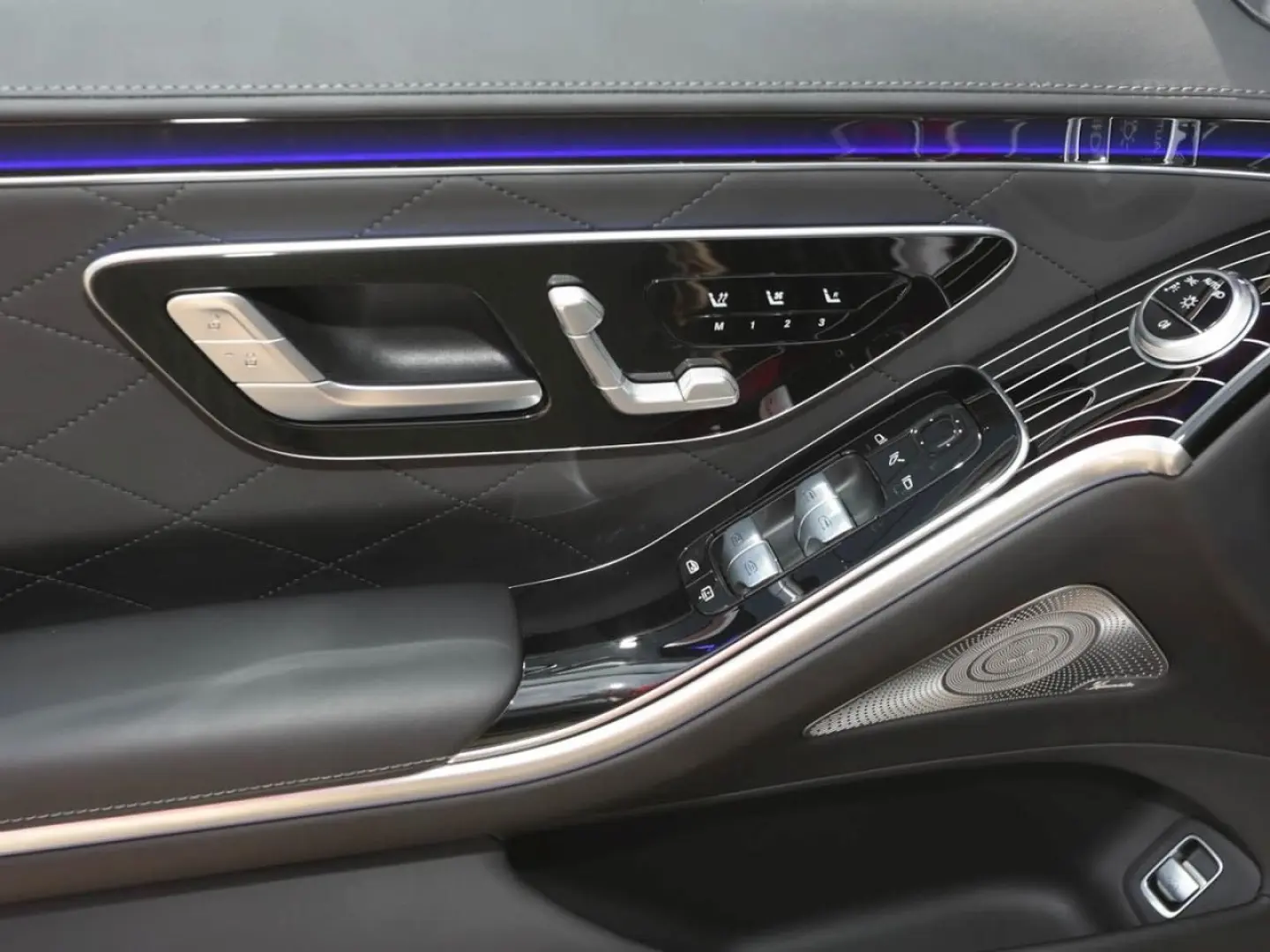 S 450 e Limousine lang AMG Night Panorama 360°