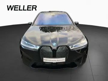 BMW iX M60