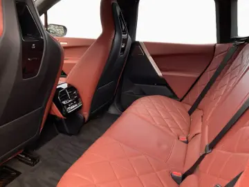 BMW iX M60