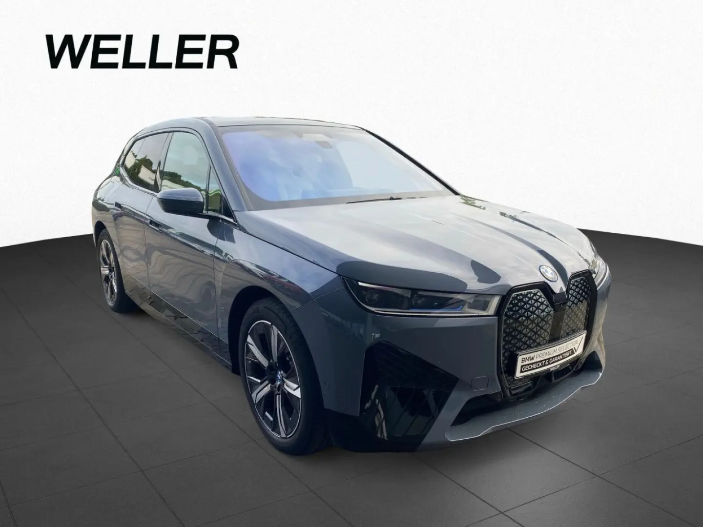 BMW iX xD50