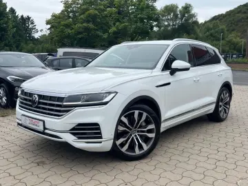 Touareg 4M eHybrid LED AHK PANO R-KAM VIRTUAL SH