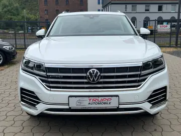 Touareg 4M eHybrid/LED/AHK/PANO/R-KAM/VIRTUAL/SH