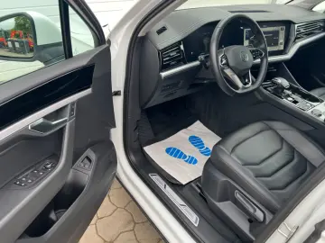 Touareg 4M eHybrid/LED/AHK/PANO/R-KAM/VIRTUAL/SH