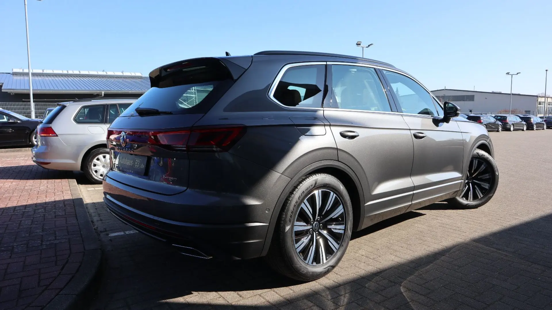 Touareg 3.0 TSI 4M-VIRTUAL-PANO-LUFT-CAM-ACC-AHK