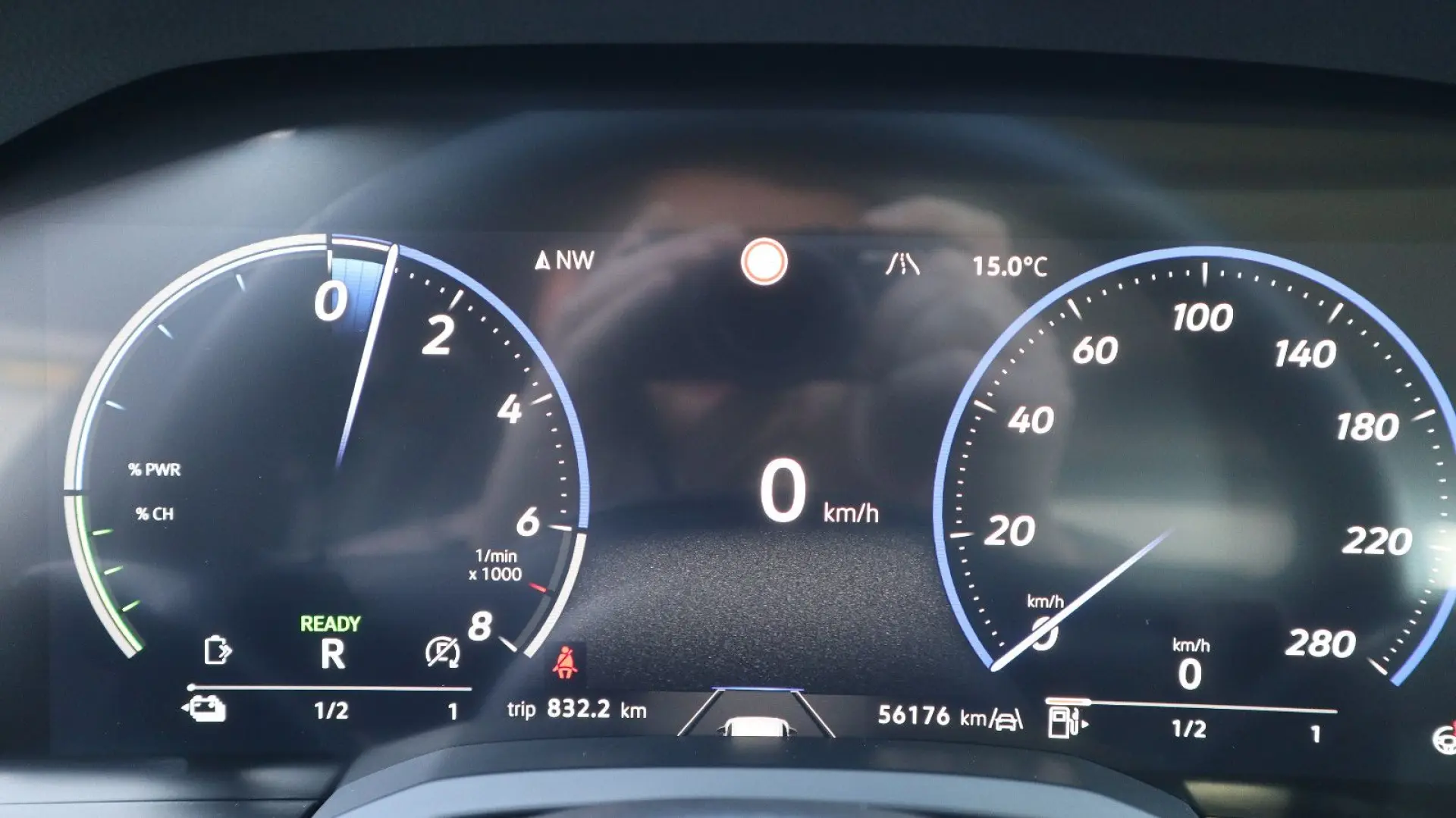 Touareg 3.0 TSI 4M-VIRTUAL-PANO-LUFT-CAM-ACC-AHK