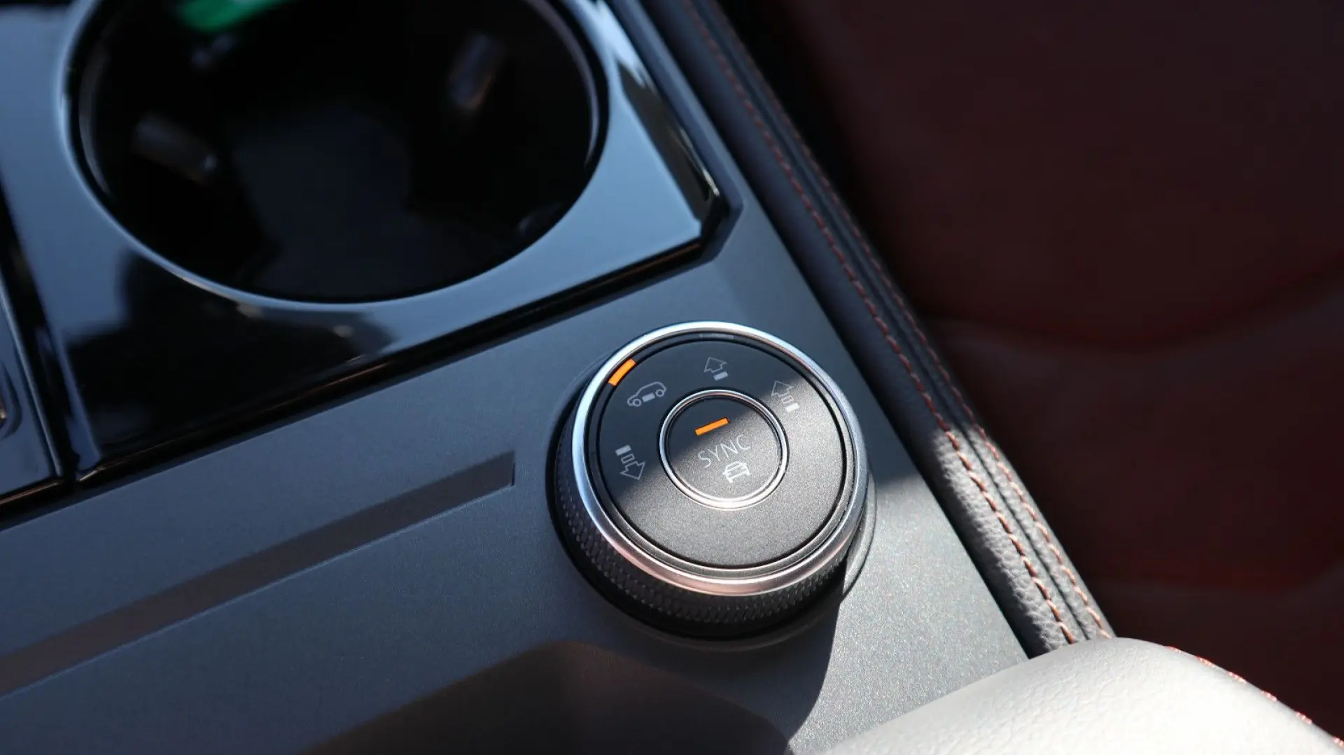 Touareg 3.0 TSI 4M-VIRTUAL-PANO-LUFT-CAM-ACC-AHK