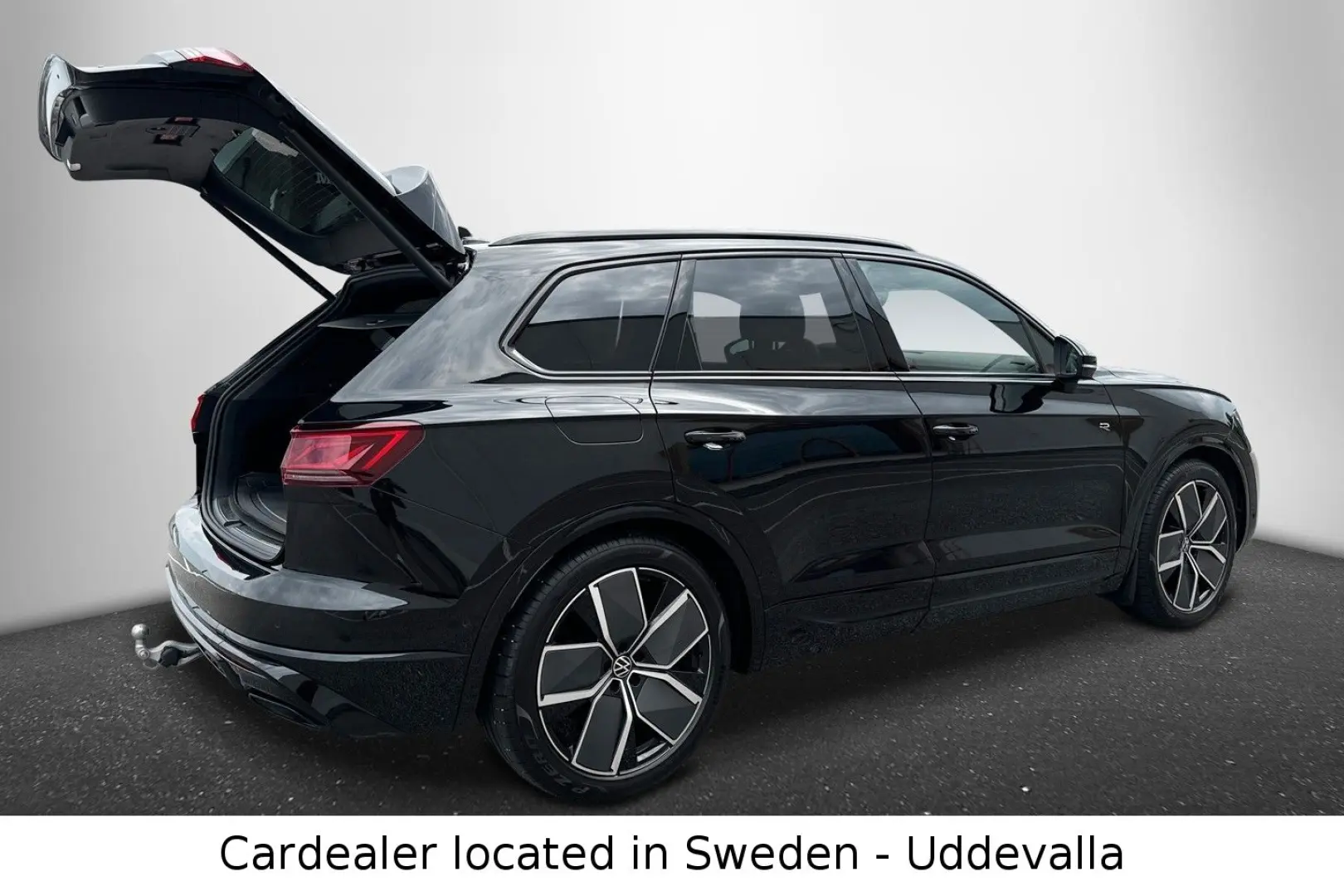 Touareg R 3.0 TSI V6 eHybrid 4Motion 462hp *VAT*