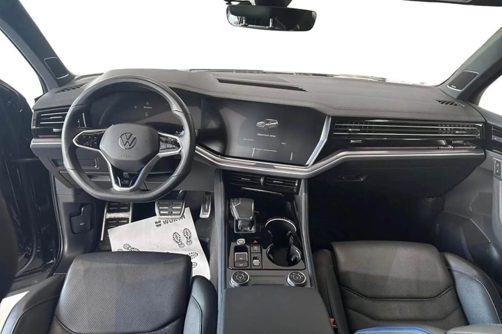 Touareg R 3.0 TSI V6 eHybrid 4Motion 462hp *VAT*
