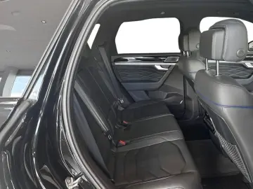 Touareg R 3.0 TSI V6 eHybrid 4Motion 462hp *VAT*