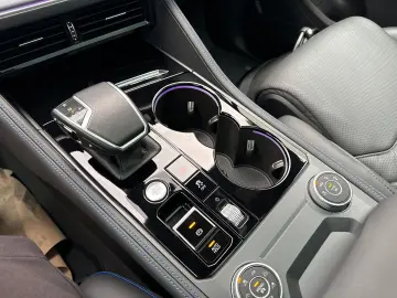 Touareg R 3.0 TSI V6 eHybrid 4Motion 462hp *VAT*