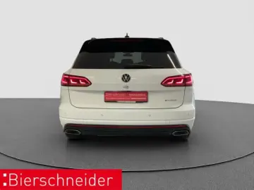 Touareg 3.0 TSI eHybrid R 21 AHK PANO HuD 360
