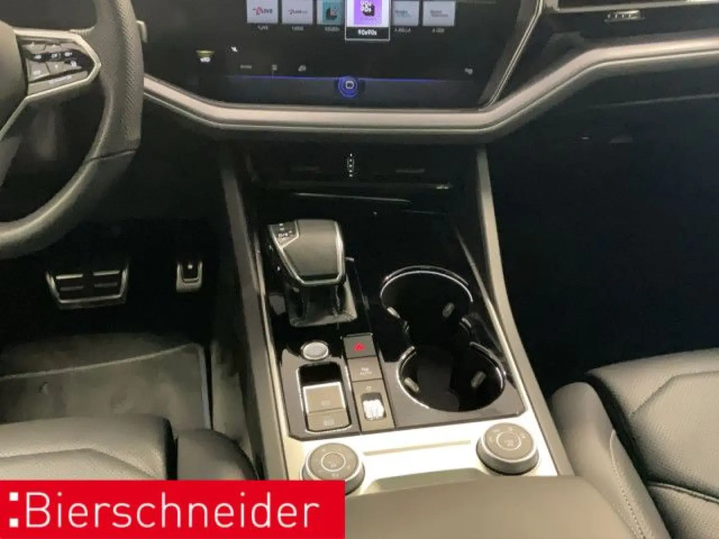 Touareg 3.0 TSI eHybrid R 21 AHK PANO HuD 360