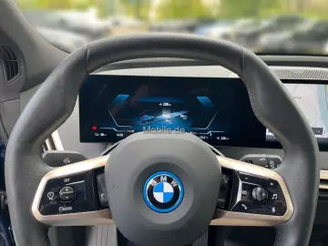 BMW iX xDrive40