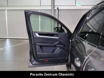 Cayenne E-Hybrid Sportabgas;Luft;BOSE;AHZV