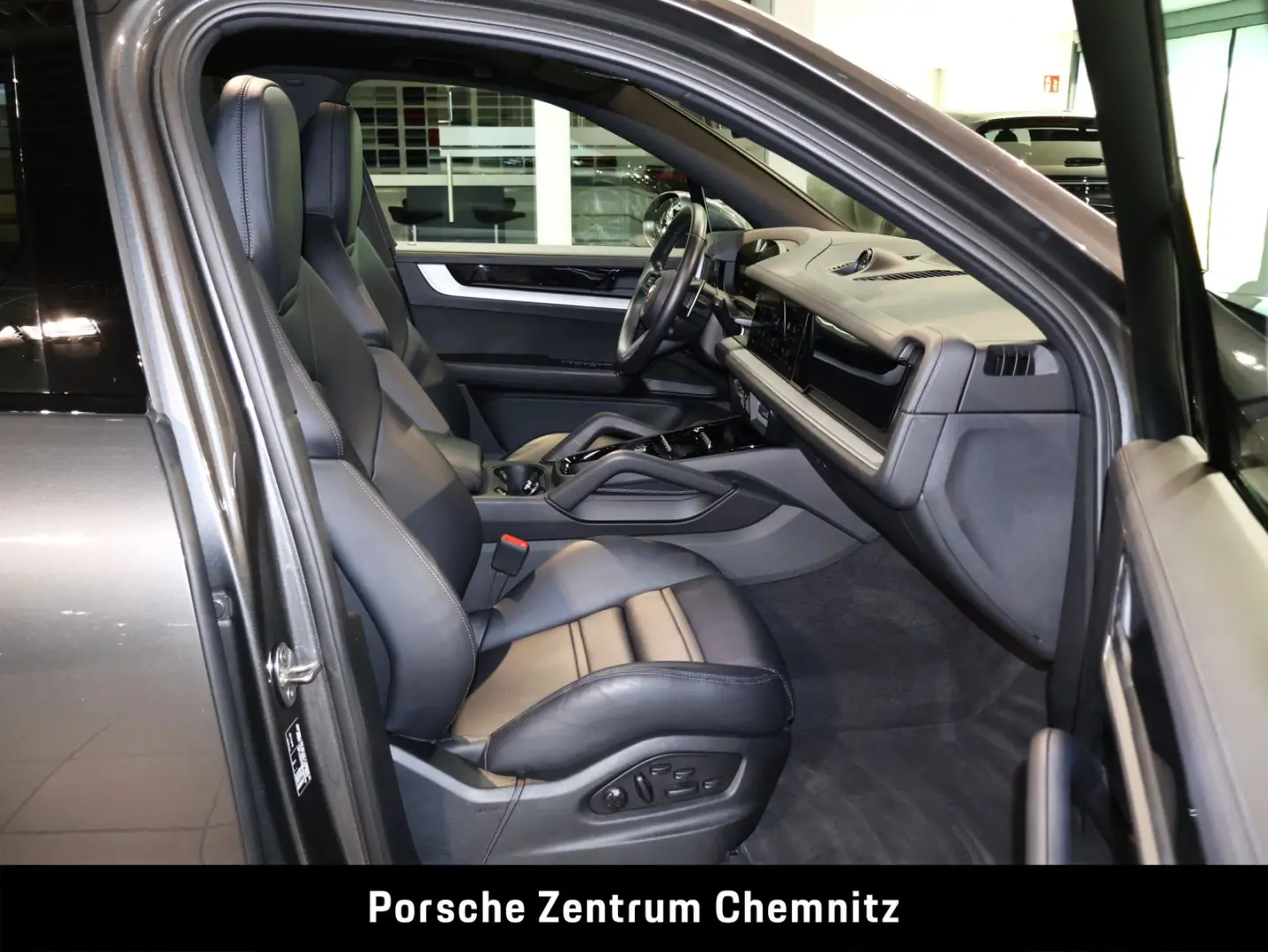 Cayenne E-Hybrid Sportabgas;Luft;BOSE;AHZV