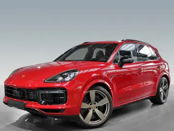 Cayenne Turbo S E-Hybrid Turbo S Full Black&Red