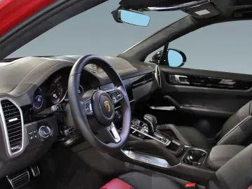 Cayenne Turbo S E-Hybrid Turbo S Full Black&Red 