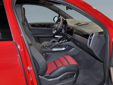 Cayenne Turbo S E-Hybrid Turbo S Full Black&Red 