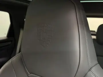 Cayenne E-Hybrid Platinum Edition