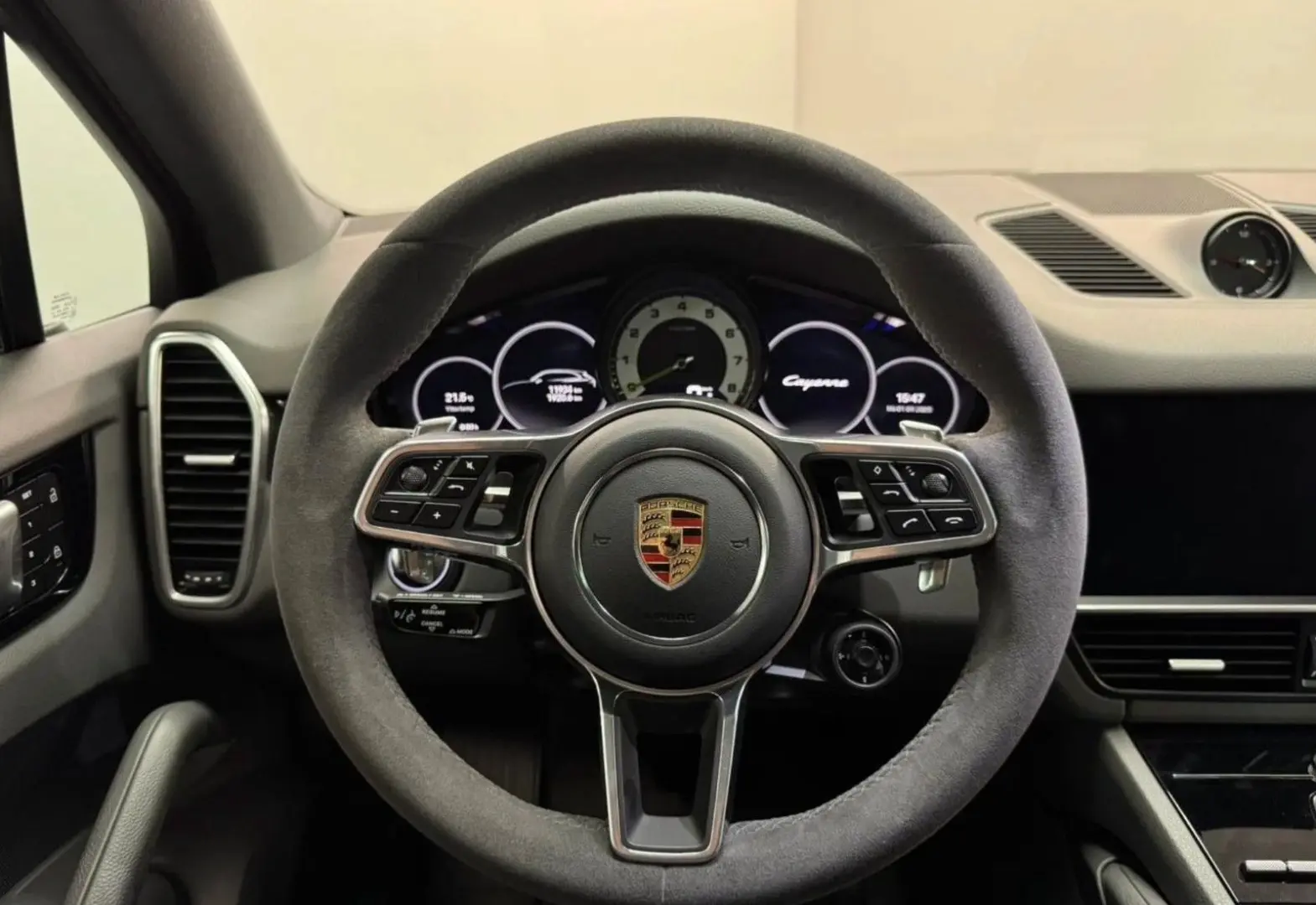 Cayenne E-Hybrid Platinum Edition