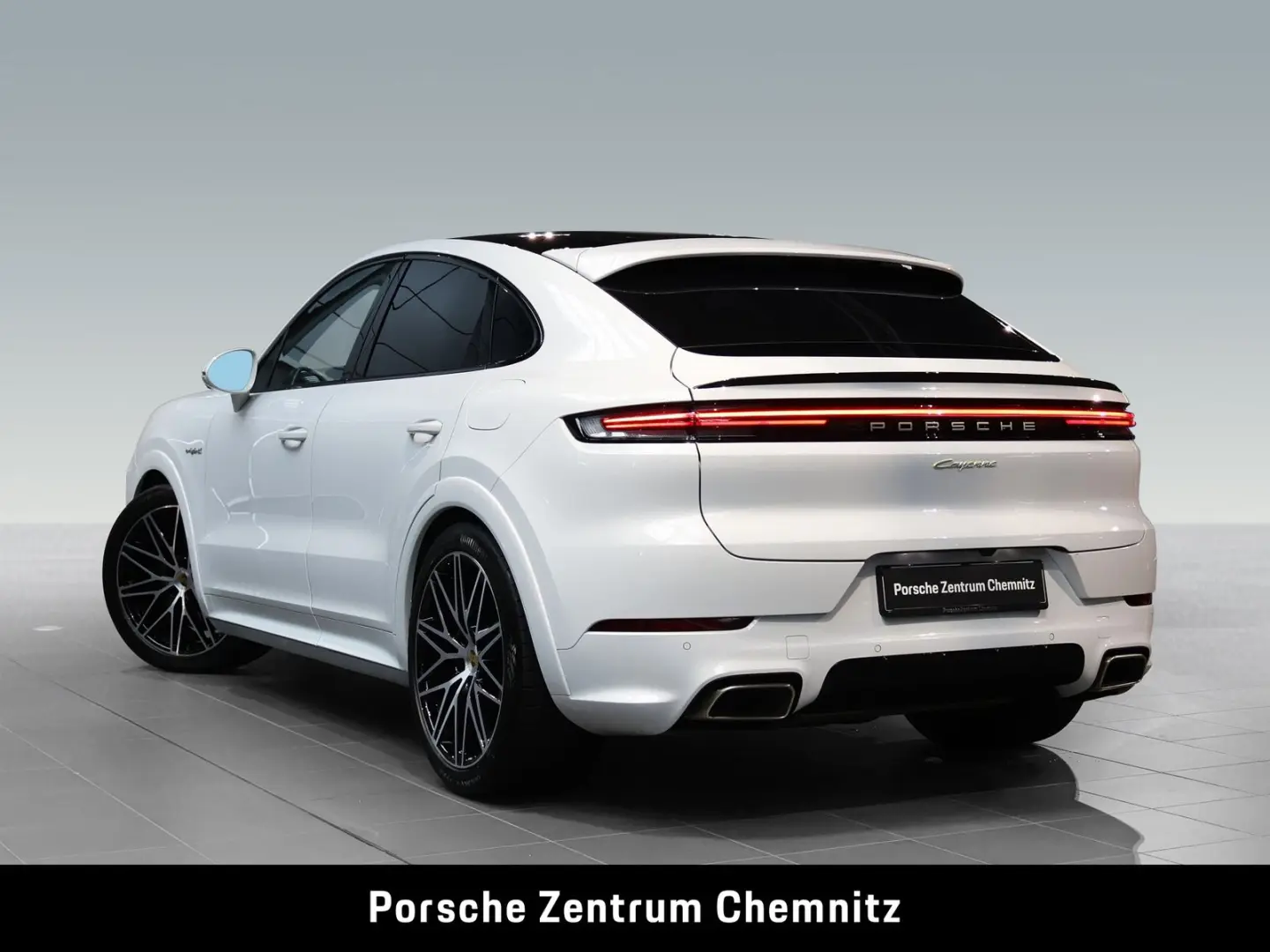Cayenne E-Hybrid Coupé 4+1Sitze; 360°;Sitzbelüft