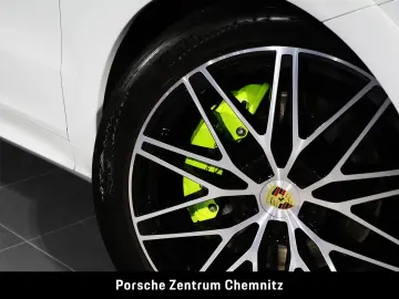 Cayenne E-Hybrid Coupé 4+1Sitze; 360°;Sitzbelüft