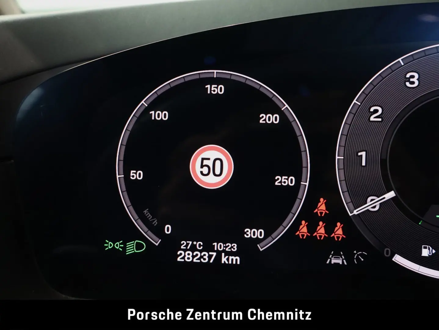 Cayenne S E-Hybrid Sitzbelüft.;BOSE;AHZV;Head-Up