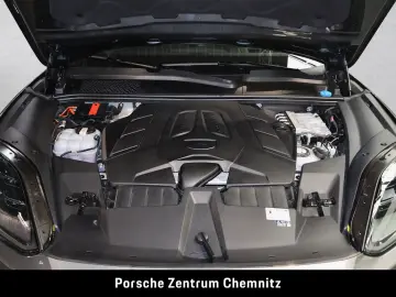 Cayenne S E-Hybrid Sitzbelüft.;BOSE;AHZV;Head-Up