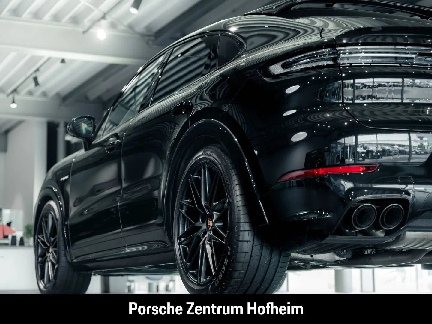 Cayenne Turbo E-Hybrid Coupe Burmester Panorama