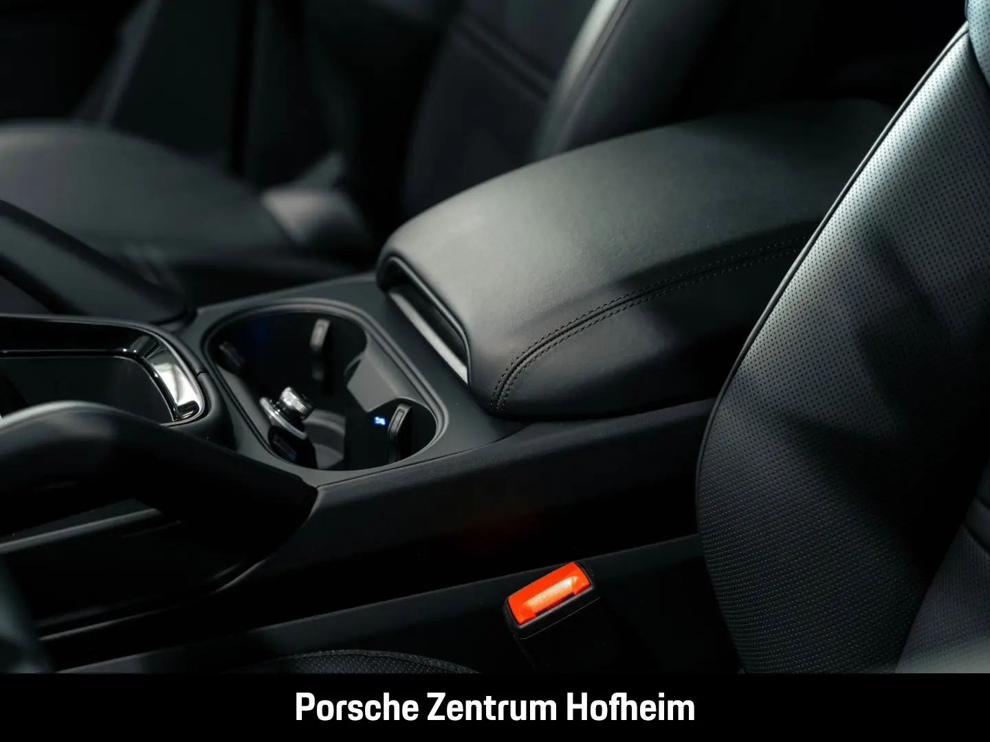 Cayenne Turbo E-Hybrid Coupe Burmester Panorama
