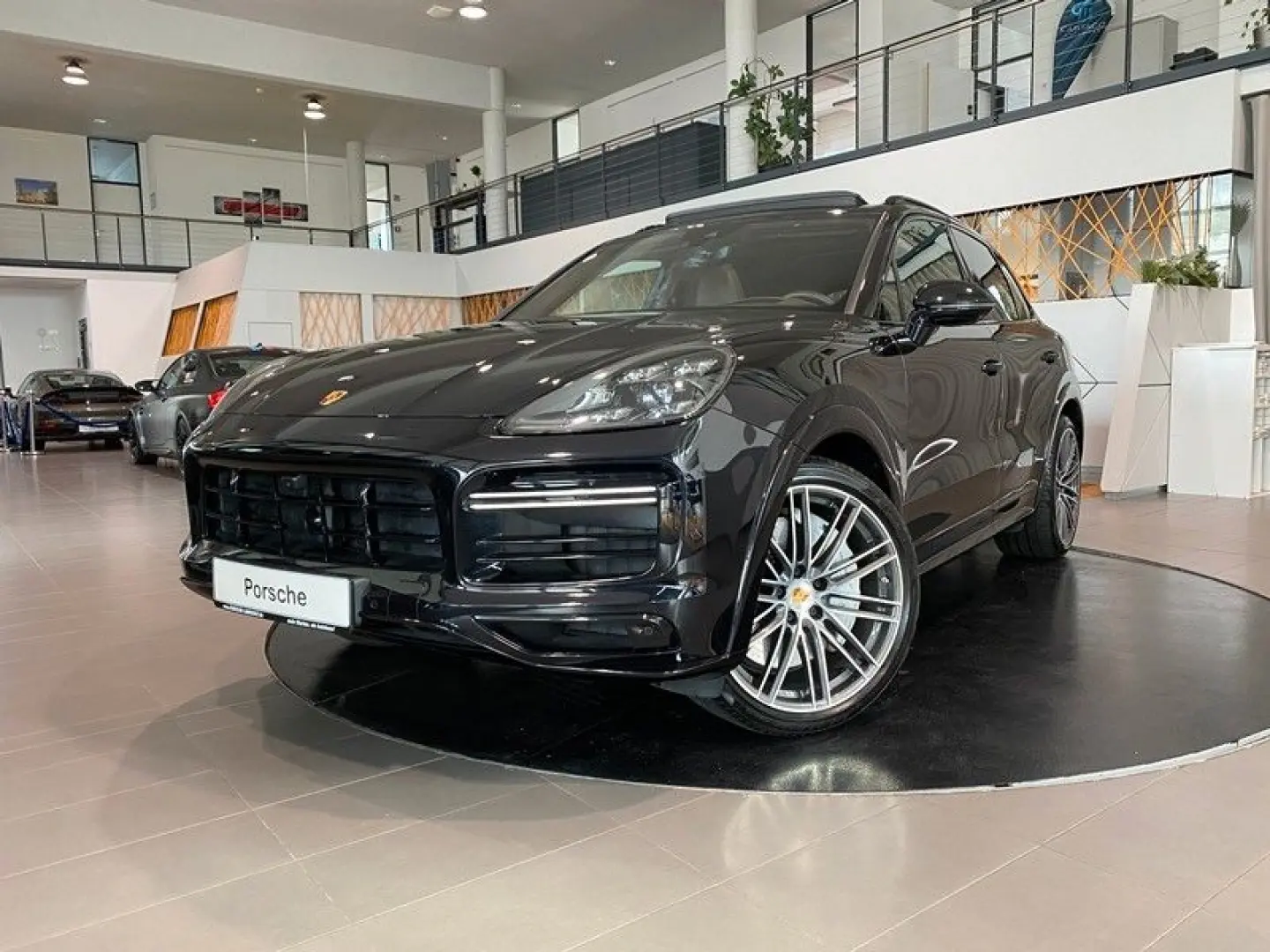 Cayenne Turbo SportDesign Sbel Carbon InnoD. AHK