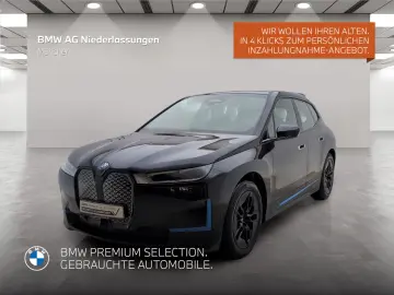 iX xDrive40 Kamera Pano.Dach Sky Drive&Park Assi