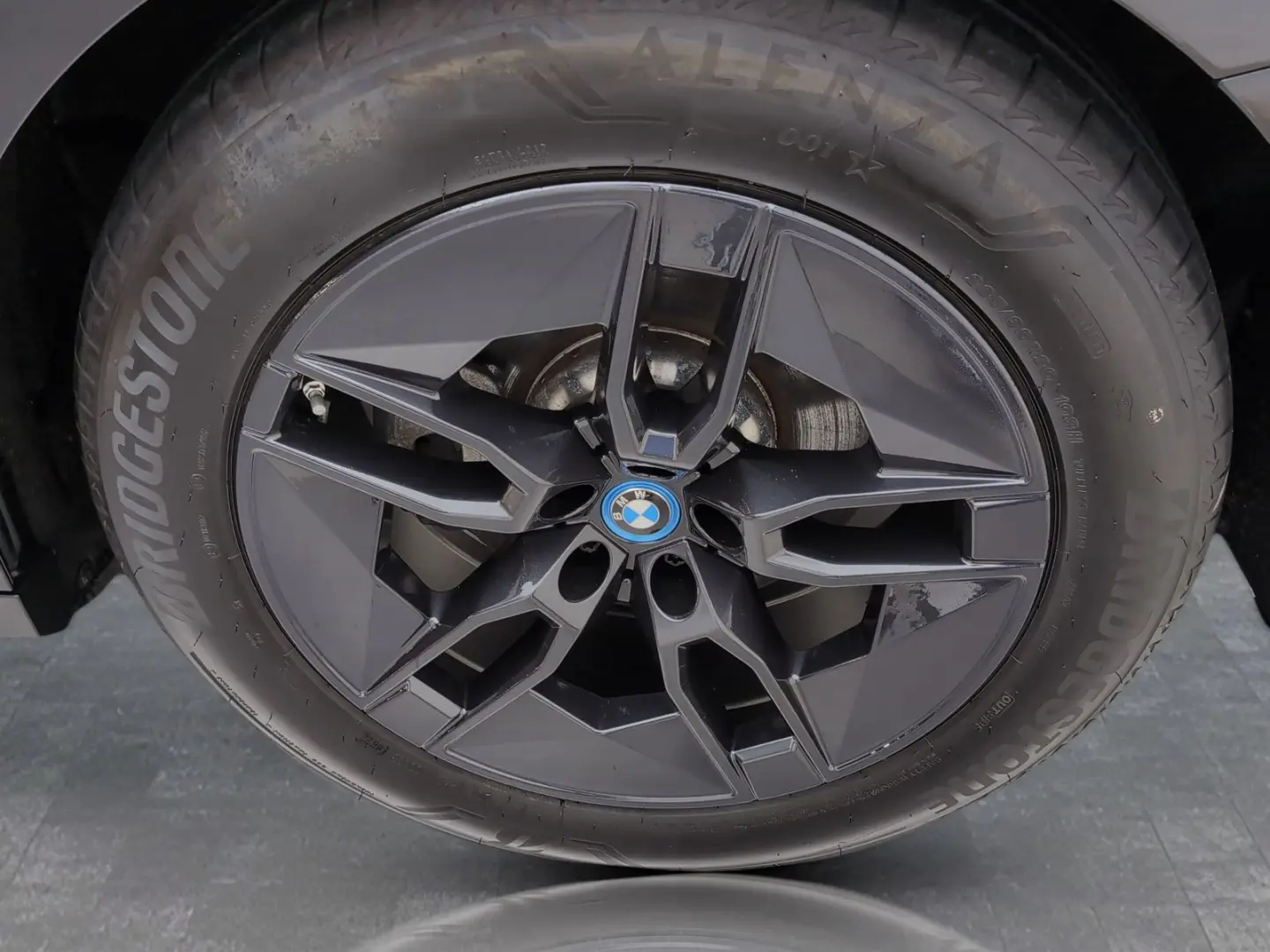 iX xDrive40 Kamera Pano.Dach Sky Drive&Park Assi